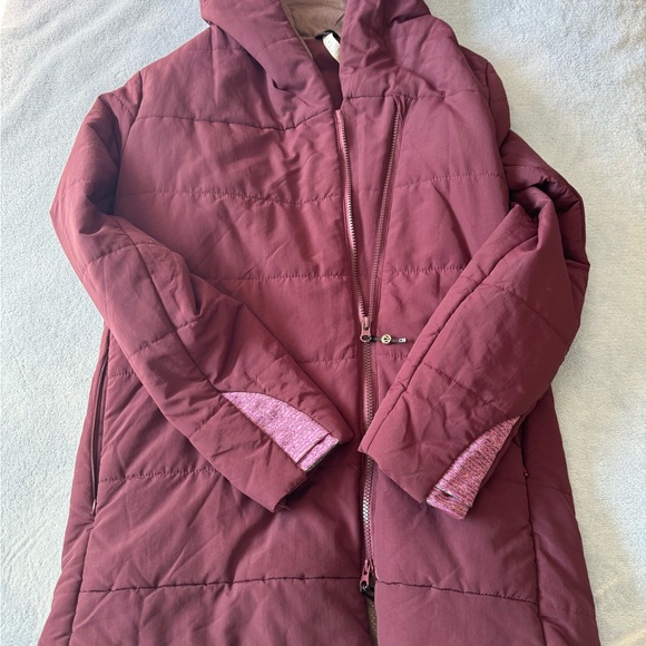 Lululemon jacket - Picture 4 of 12